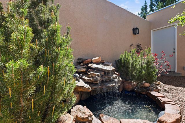 9009 Hilton Avenue NE, Albuquerque, NM 87111