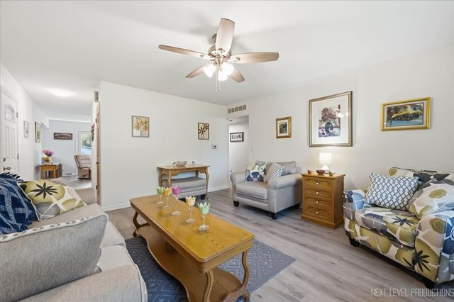 410 Harmony Drive, North Aurora, IL 60542