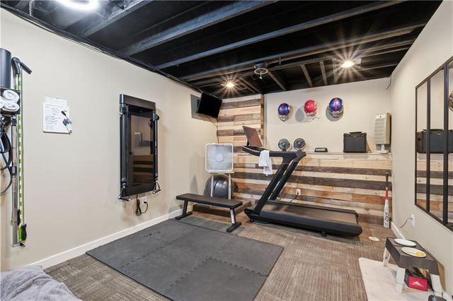 21324 W 51st Court, Shawnee, KS 66226