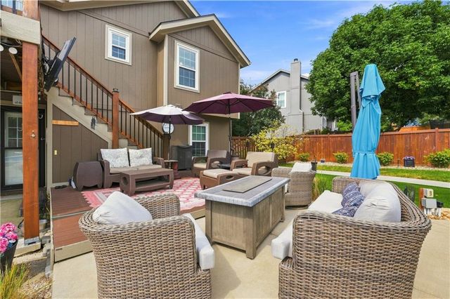 21324 W 51st Court, Shawnee, KS 66226