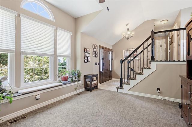 21324 W 51st Court, Shawnee, KS 66226