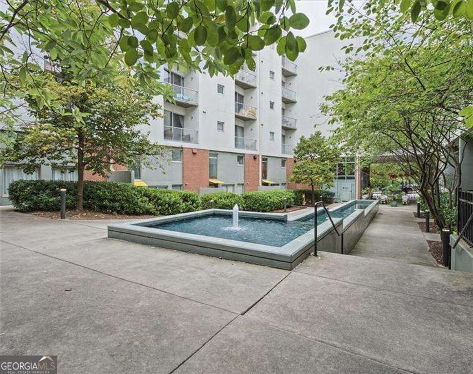 620 Glen Iris Drive NE 325, Atlanta, GA 30308 — exterior