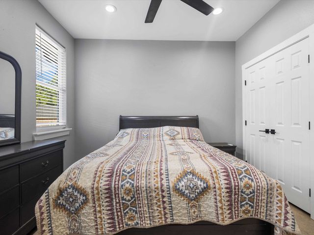 1562 Willow Oak Rd, Gladewater, TX 75647