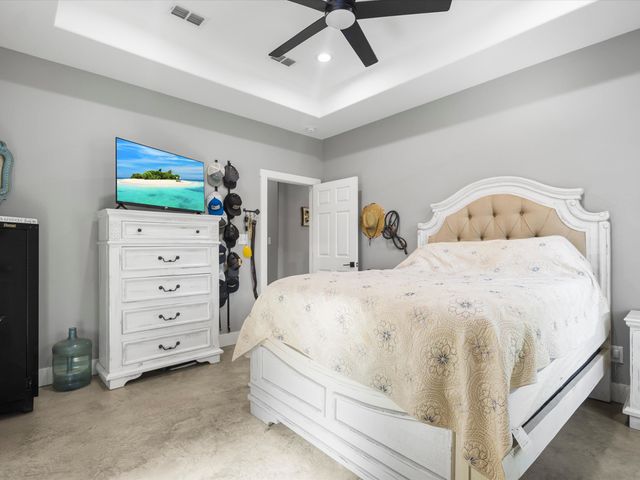 1562 Willow Oak Rd, Gladewater, TX 75647