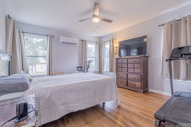 1703 Texas Ave, San Antonio, TX 78201