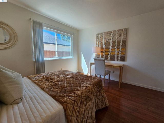 161 Hackamore Ln, Fremont, CA 94539