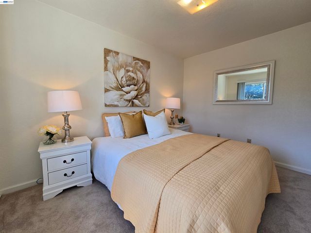 161 Hackamore Ln, Fremont, CA 94539