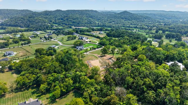5117 Aberleigh Ln, Franklin, TN 37064