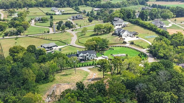 5117 Aberleigh Ln, Franklin, TN 37064