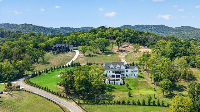 5117 Aberleigh Ln, Franklin, TN 37064