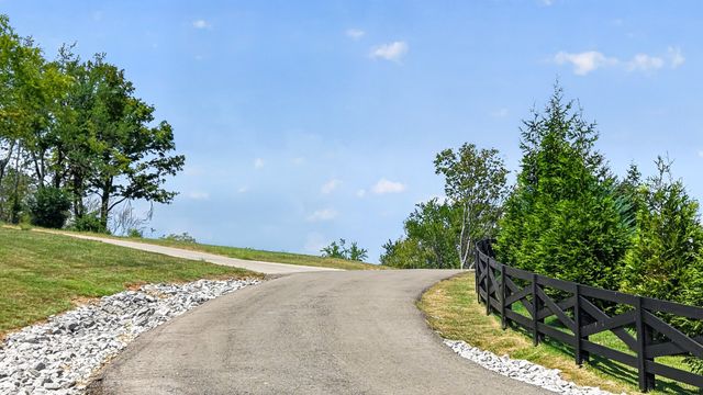 5117 Aberleigh Ln, Franklin, TN 37064