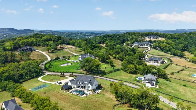 5117 Aberleigh Ln, Franklin, TN 37064