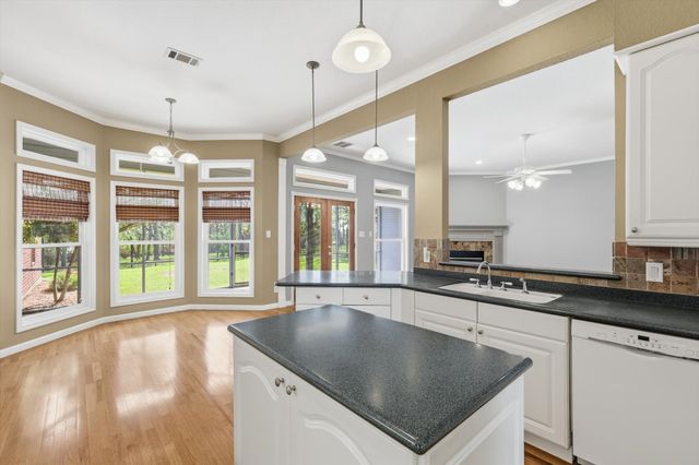 6405 Shoreline Drive, Little Elm, TX 75068