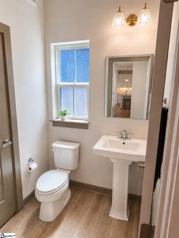 209 Furness Drive, Fountain Inn, SC 29644
