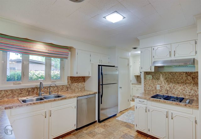 301 Levin Lane, Shreveport, LA 71105