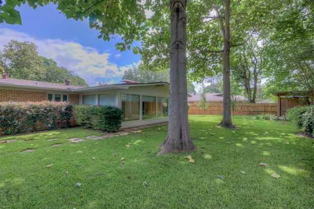 301 Levin Lane, Shreveport, LA 71105