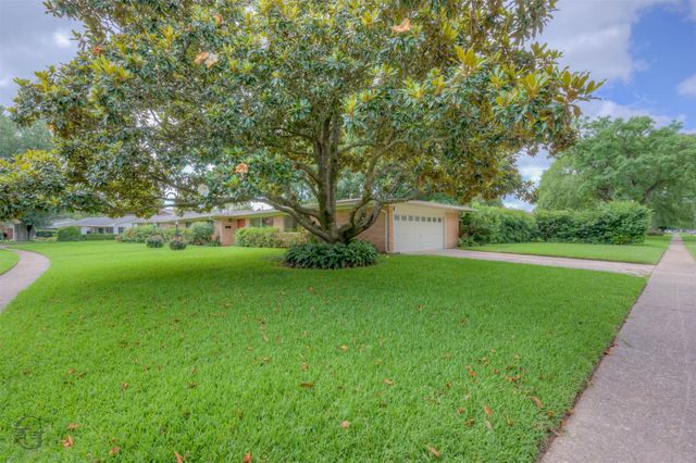 301 Levin Lane, Shreveport, LA 71105