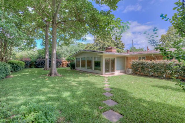 301 Levin Lane, Shreveport, LA 71105