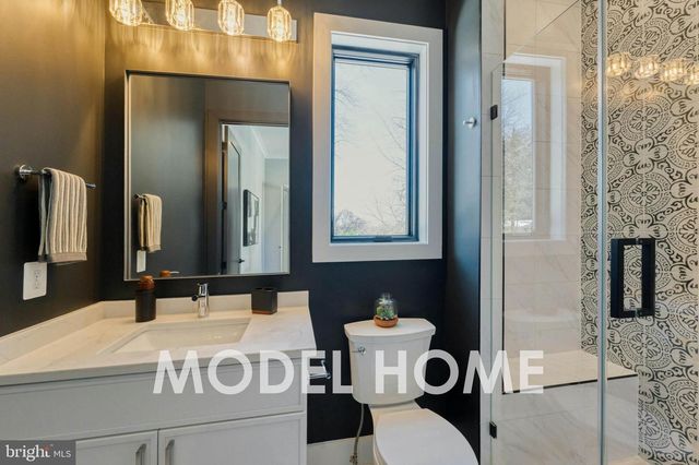 1806 BARBEE ST, Mclean, VA 22101