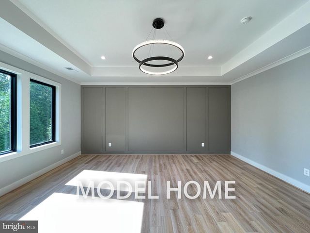 1806 BARBEE ST, Mclean, VA 22101