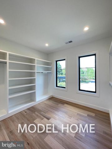 1806 BARBEE ST, Mclean, VA 22101