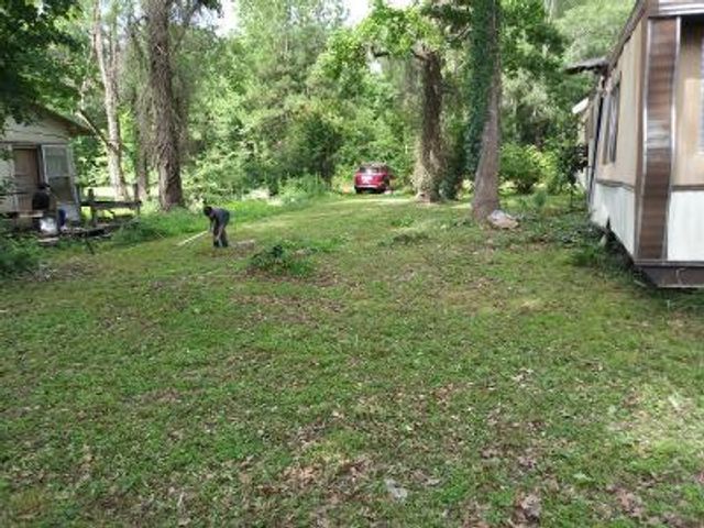 400 Friar Tuck Road, Shepherd, TX 77371
