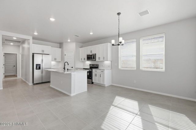 6522 Newcastle Avenue, Las Cruces, NM 88012