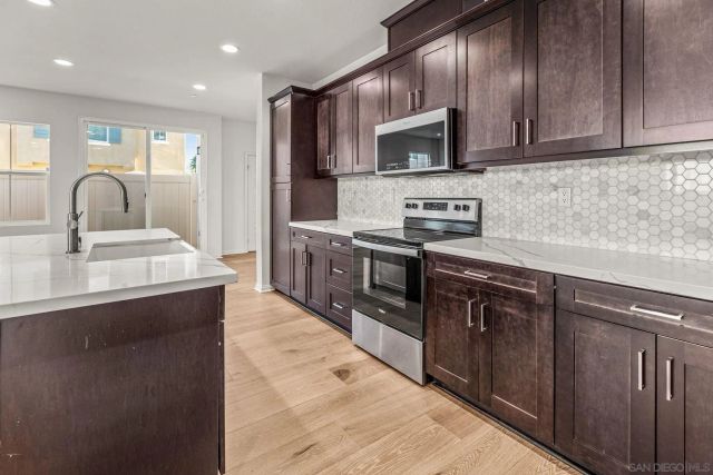 505 Pinedale, Vista, CA 92081