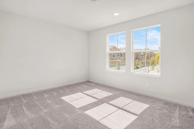 505 Pinedale, Vista, CA 92081