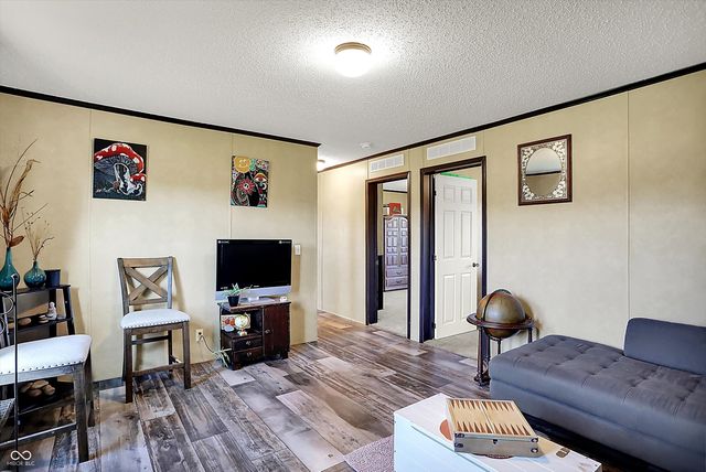 717 Henley Avenue, Carthage, IN 46115