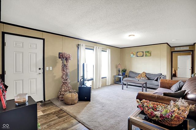 717 Henley Avenue, Carthage, IN 46115