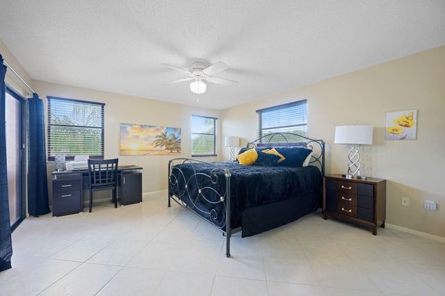2334 S Cypress Bend Drive 308, Pompano Beach, FL 33069