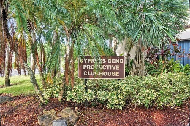 2334 S Cypress Bend Drive 308, Pompano Beach, FL 33069