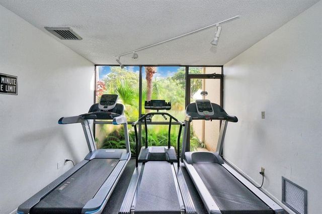 2334 S Cypress Bend Drive 308, Pompano Beach, FL 33069