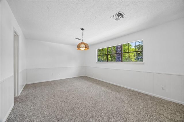5410 Red Cliff Drive, Kingwood, TX 77345