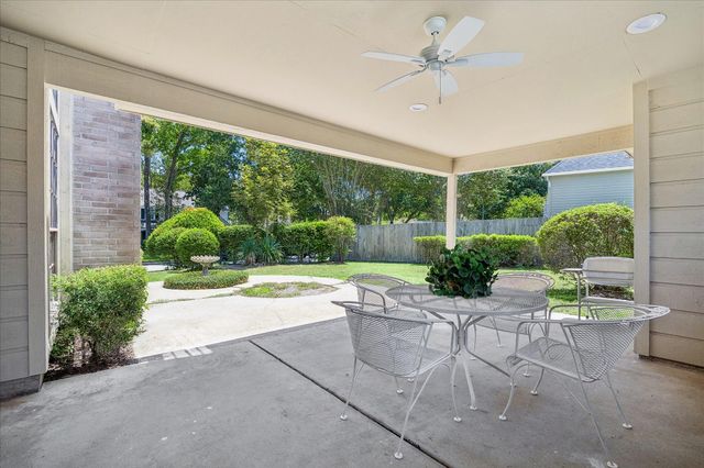 5410 Red Cliff Drive, Kingwood, TX 77345