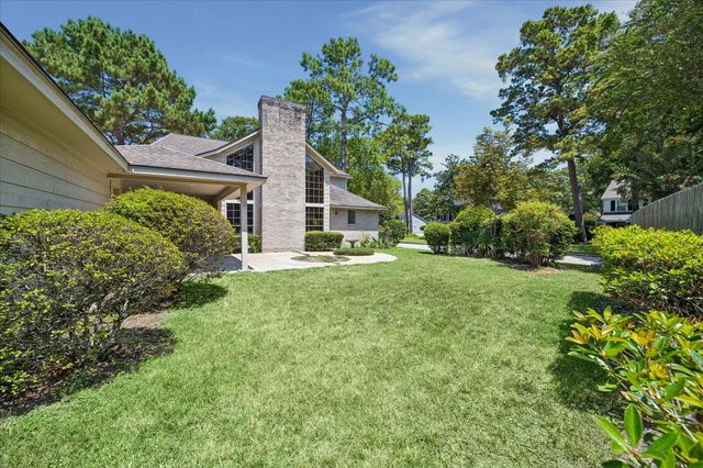 5410 Red Cliff Drive, Kingwood, TX 77345