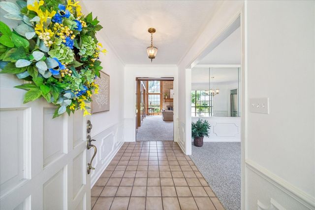5410 Red Cliff Drive, Kingwood, TX 77345