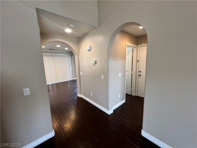 5308 Las Cruces Heights Street, North Las Vegas, NV 89081