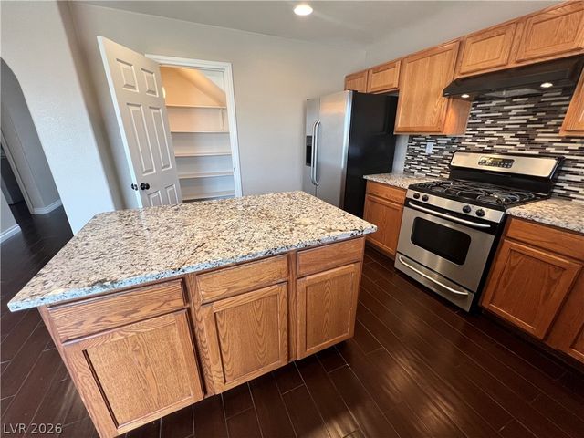 5308 Las Cruces Heights Street, North Las Vegas, NV 89081