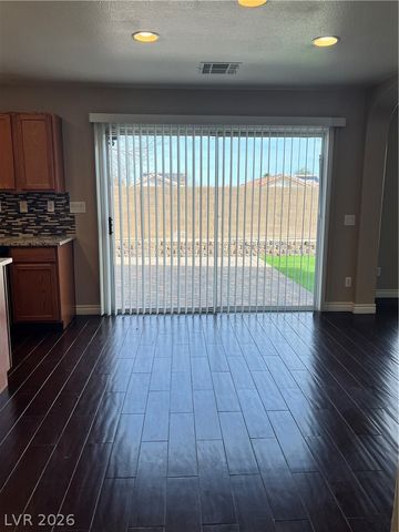 5308 Las Cruces Heights Street, North Las Vegas, NV 89081