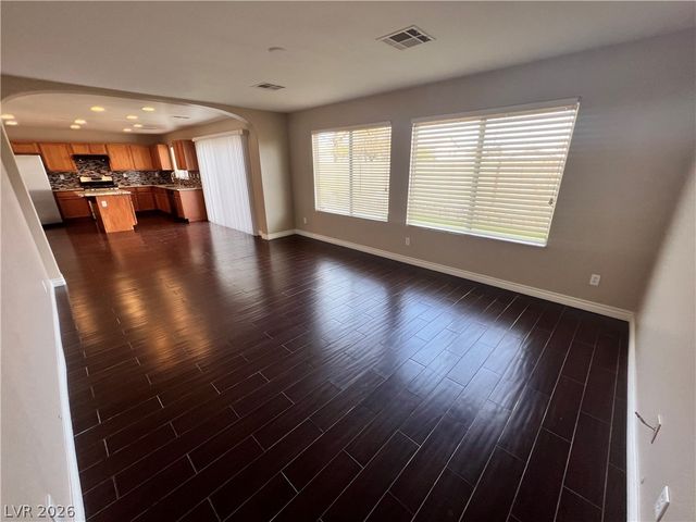 5308 Las Cruces Heights Street, North Las Vegas, NV 89081