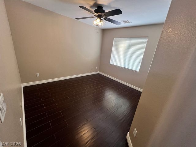 5308 Las Cruces Heights Street, North Las Vegas, NV 89081