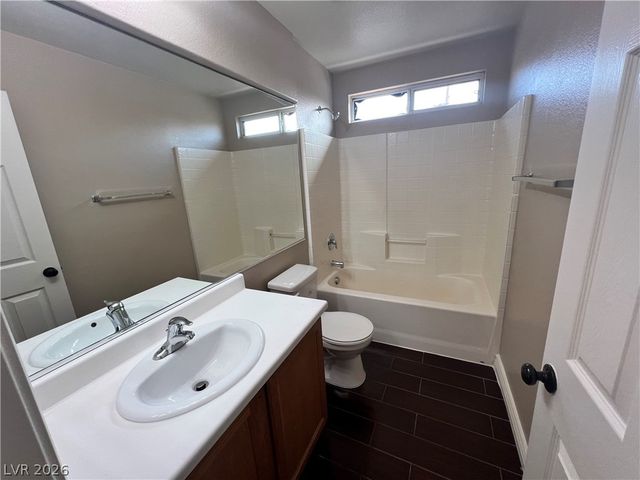 5308 Las Cruces Heights Street, North Las Vegas, NV 89081