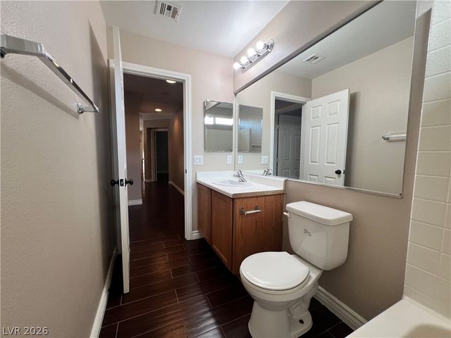 5308 Las Cruces Heights Street, North Las Vegas, NV 89081