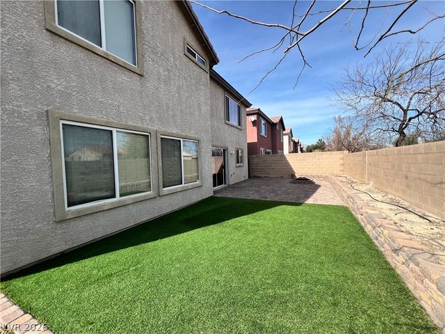 5308 Las Cruces Heights Street, North Las Vegas, NV 89081