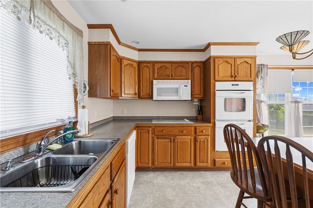 400 Sampson Street, Fall River, MA 02724