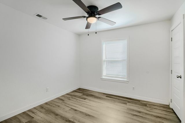 3522 Kenilworth Street, Dallas, TX 75210