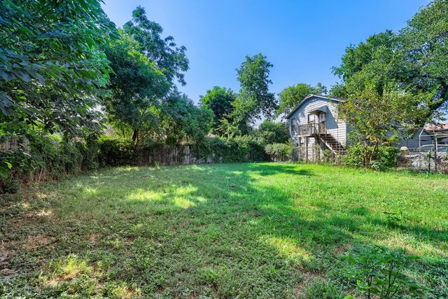3522 Kenilworth Street, Dallas, TX 75210