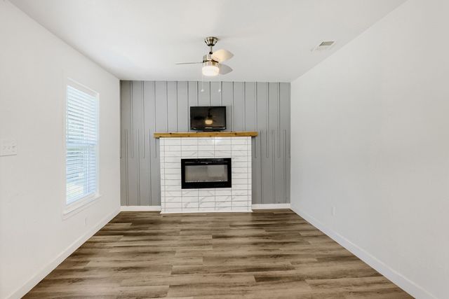3522 Kenilworth Street, Dallas, TX 75210